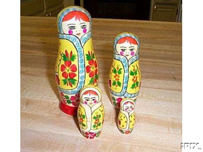 AA31. Tall Semenov Holiday Snow Maiden 5" 4n