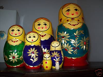 AG14. Kirov Straw Inlaid Matryoshka 6.5” 7n