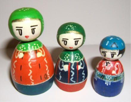 DB05B. Tiny Turkish Dolls 2" 3pc