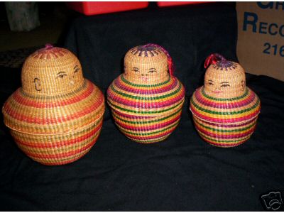 DC17. Hand Woven Nesting Doll Baskets 4" 5n