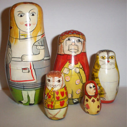 DH21. Authentic Models - Alice in Wonderland 5.5" 5n