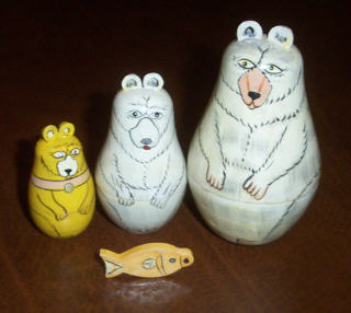 DJ20. Polar Bear Family 4.5", 3n + fish - China