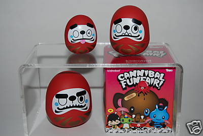 FH20. Kid Robot: Daruma - Cannibal Funfair! 2.25” 3n