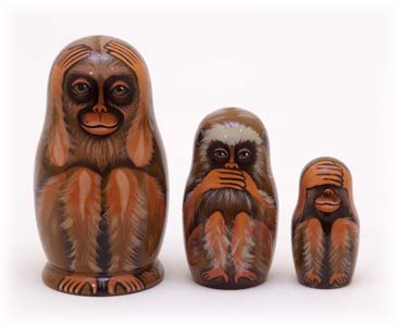HG18. Golden Cockerel “No Evil” Monkeys 4” 3n