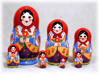 HG33. Sasha's Matrioshka Doll 6" 7n