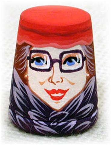 HG39. Red Hat Society Thimble 1"