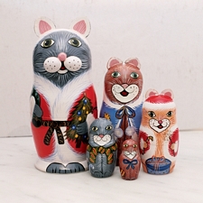 HN42. Nesting X-Mas Cats 6" 5n