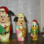 MC14. Unique shaped Xmas Disney Doll 5.75" 4n MC14. Unique shaped Xmas Disney Doll 5.75" 4n