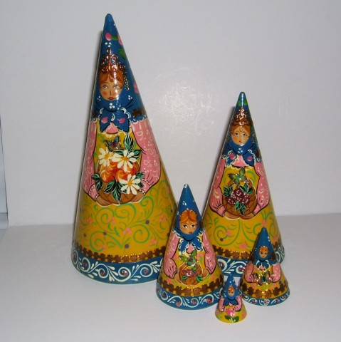 ME21. Tall Cone Dolls with Filigree 7” 5n ME21. Tall Cone Dolls with Filigree 7” 5n