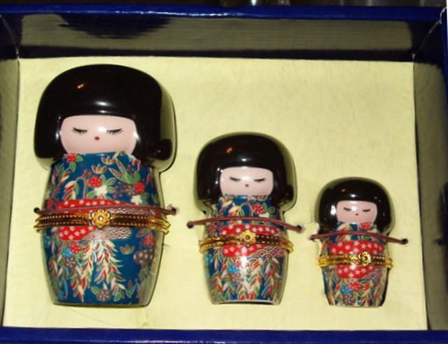 MS30. Asian Trinket Boxes Girls 5" 3 pc