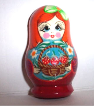 PB04. Magnet - Strawberry Girl 2.5"