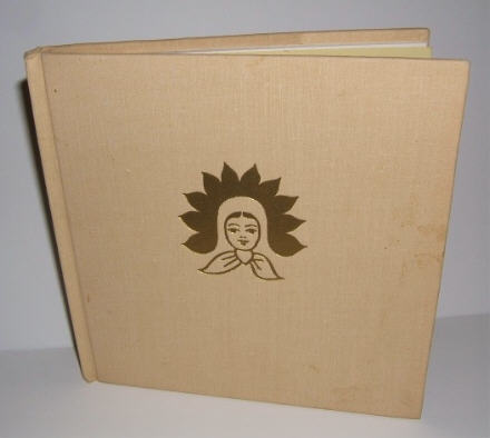 RA06. Rare 1969 Matryoshka Book (without dust cover)